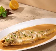 Braised Deep-Sea Yellow Croaker