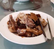 Liuting Pig Trotter