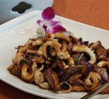 Wild Eggplant Stir-fried with Live Octopus