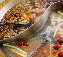 Chicken Hot Pot with Dual Broths