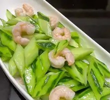 Stir-Fried Shrimp with Cucumber