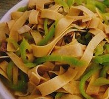 Stir-Fried Tofu Skin