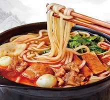 Family Feast Rice Noodles