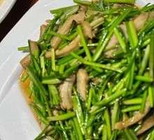 Stir-Fried Beef Tripe with Coriander