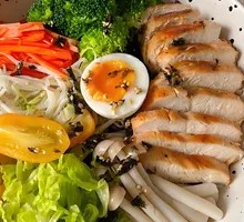 Fruitwood Smoked Chicken Breast Super Bowl