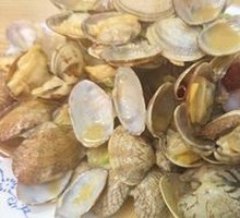 Spicy Stir-Fried Clams