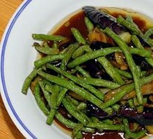 Stuffed Eggplant and Green Beans