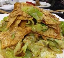 Five-Spice Turnip Stir-Fried with Beef Tendon
