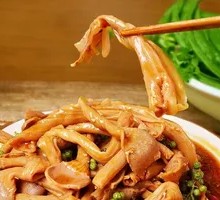 Secret-Recipe Spicy and Numbing Duck Intestine