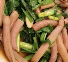 Stir-fried Leek with Sea Cucumber