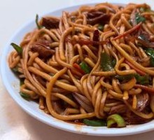 Stewed Intestines with Noodles
