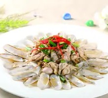 Spicy Oil-Plunged Clams