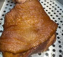 Fan Family Pig's Elbow