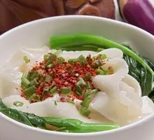 Oil-Poured Noodles
