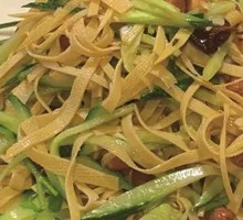 Stir-fried Tofu Skin