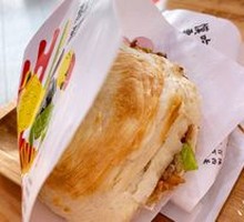 Lao Tongguan Meat Sandwich