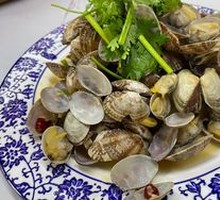 Spicy Stir-Fried Clams
