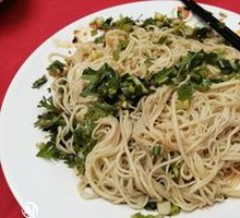 Oil-Poured Noodles