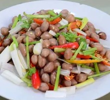 Spiced Peanut Salad