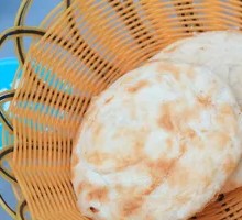 Oil-fried flatbread