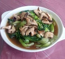 Braised Mushrooms with Chinese Cabbage