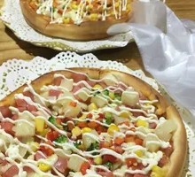 Fresh Peach Pizza