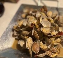 Spicy Stir-Fried Clams