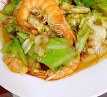 Cabbage Stir-fried with Shrimp
