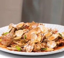 Spicy Stir-Fried Clams