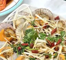 Spicy Garlic Scallops