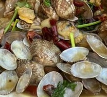 Spicy Stir-Fried Clams