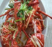 Spicy Oil-Poured Lobster