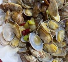 Spicy Stir-Fried Clams