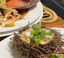 Signature Sauce-Braised Abalone