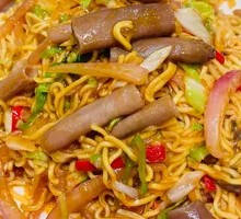 Sea Cucumber Stir-Fried Noodles