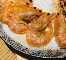 Salt-Baked Live Shrimp