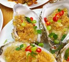 Garlic Steamed Oysters
