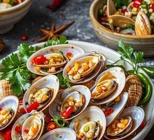 Spicy Stir-Fried Clams