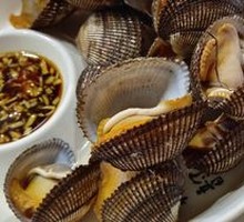 Steamed Razor Clams in Original Juice