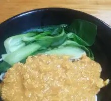 招牌蟹黄拌面