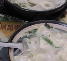 Egg Yolk Dumplings in Clay Pot