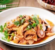 Stir-fried Eight-Striped Sea Cucumber