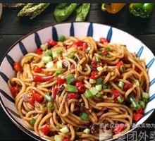 Shredded Pork with Rice Noodles