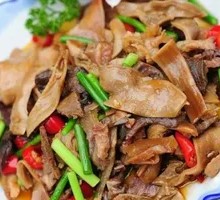 Spicy Stir-Fried Beef Offal
