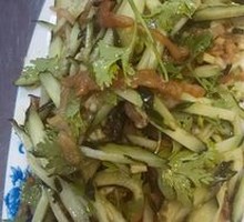 Jellyfish and Cucumber Salad