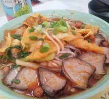 Barbecue Pork Spaghetti Noodles