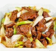 Scallion Stir-Fried Pork Belly