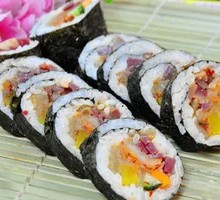 Kimchi Pork Rind Sushi