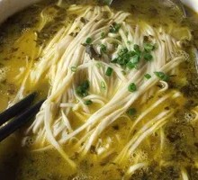 Pickled Mustard Greens Noodle Soup