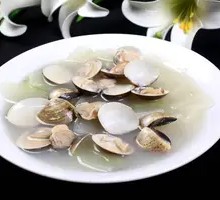 Clam and Winter Melon Stew
